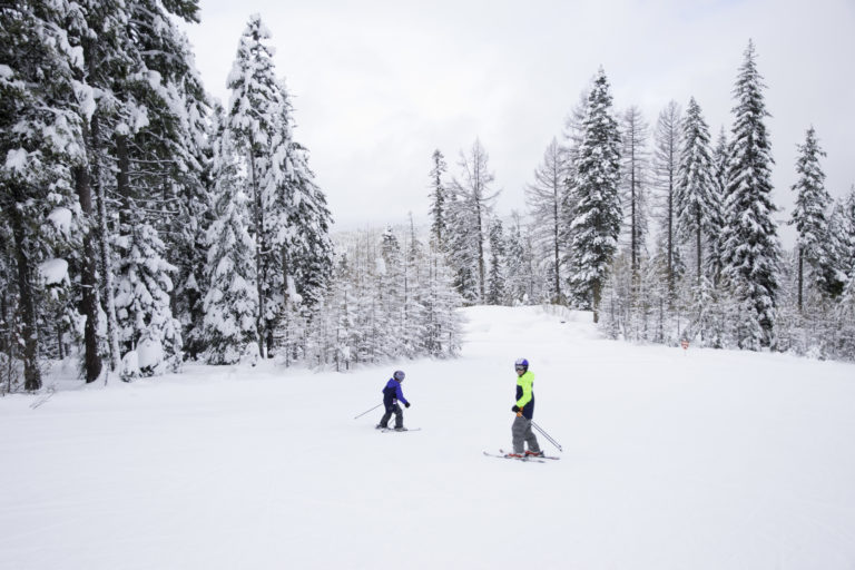 6 Best Outdoor Winter Activities for Kids - Adventure Together