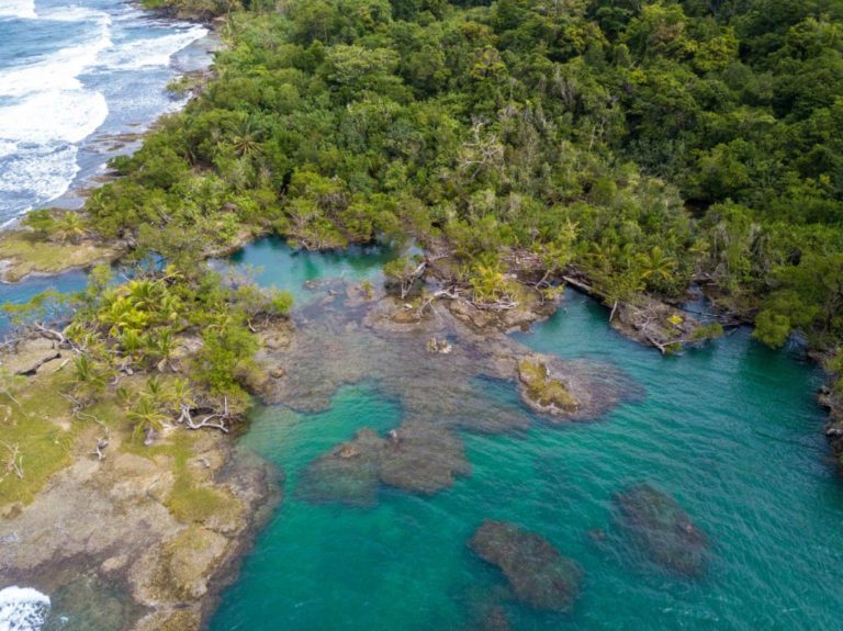 12 Amazing Family Adventures in Bocas del Toro, Panama - Adventure Together