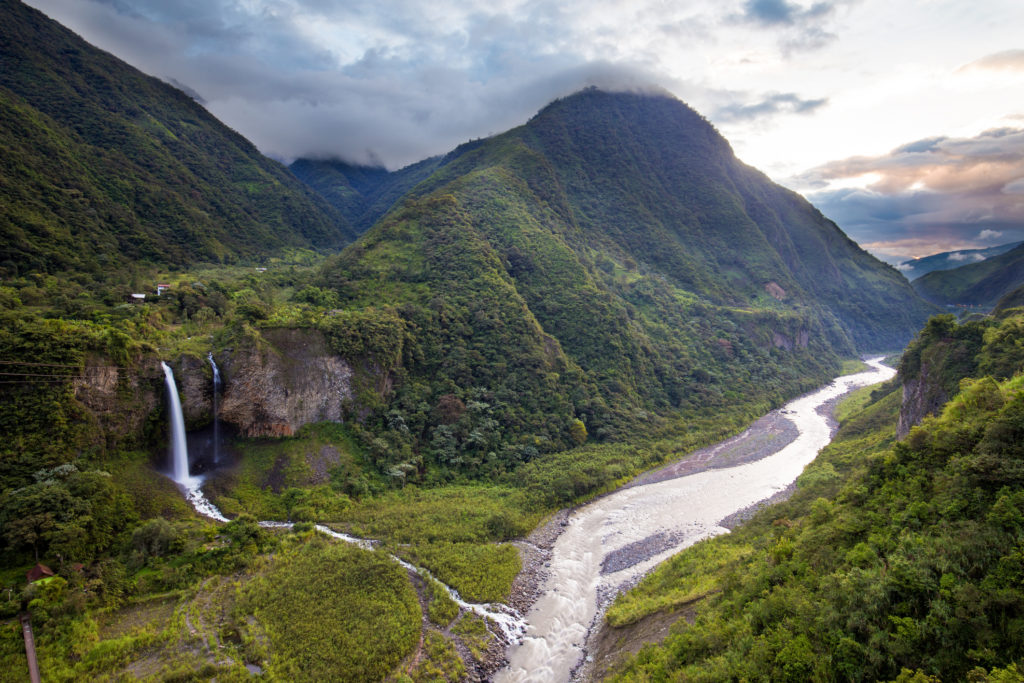 Manto de la Novia Waterfall in Baños, Ecuador